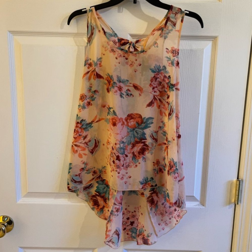 Forever 21 Shear Pink Blouse Women's Size M